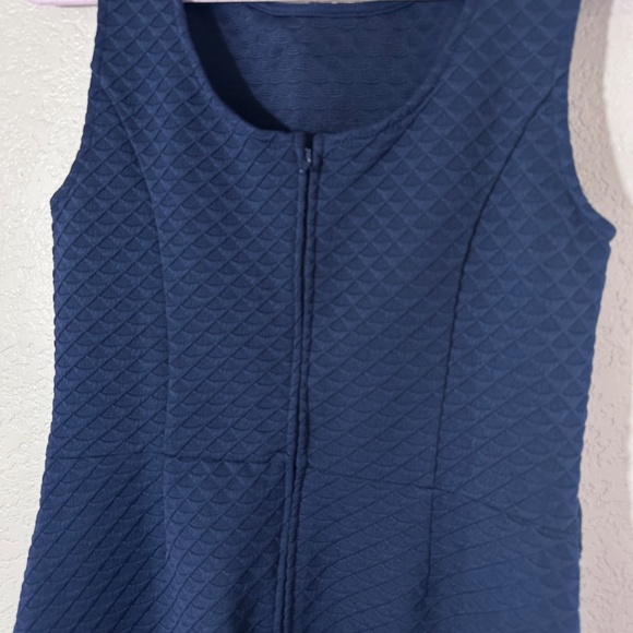 ModCloth Textured Sleeveless Dress - Picture 4 of 8